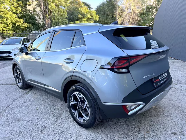 KIA Sportage 2023 — 2
