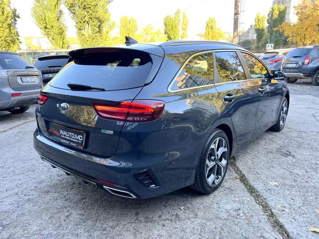 KIA Ceed 2021 — 3