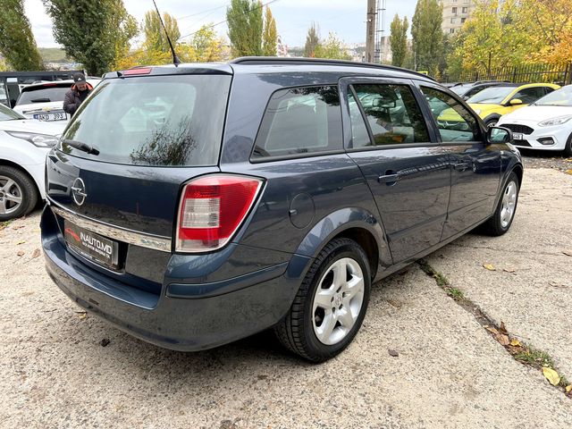 Opel Astra 2008 — 3