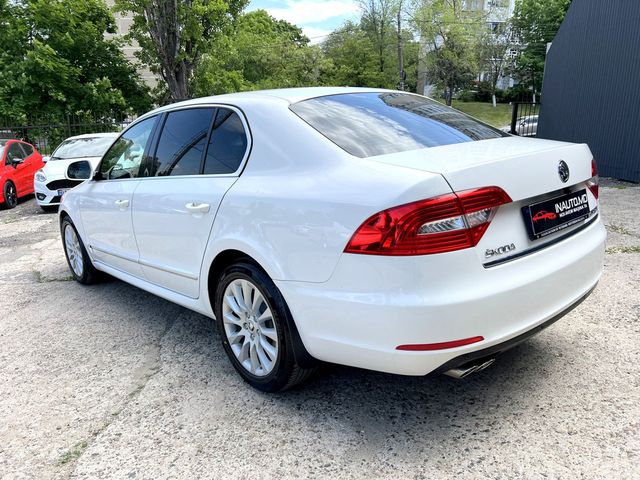 Skoda Superb 2014 — 2