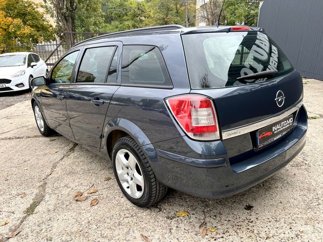 Opel Astra 2008 — 2