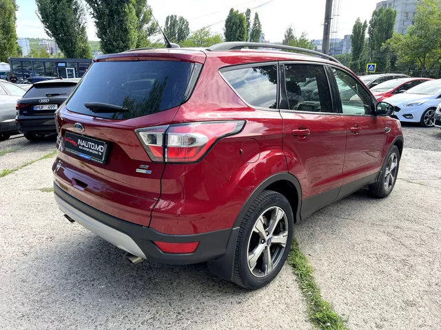 Ford Escape 2016 — 3