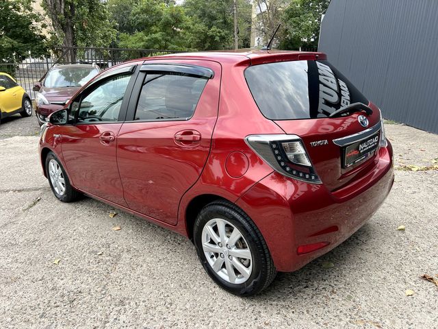 Toyota Yaris 2014 — 2