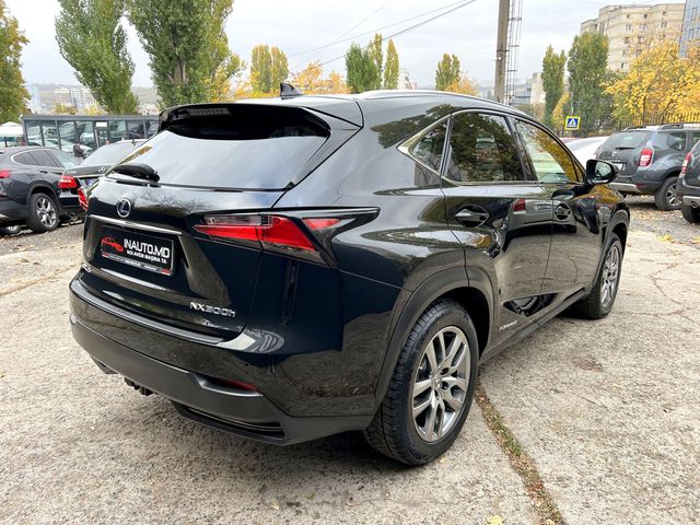Lexus NX Series 2016 — 3