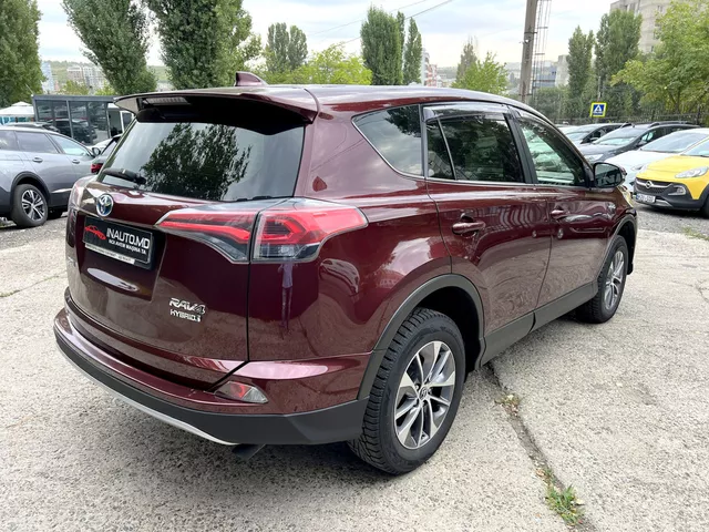 Toyota Rav 4 2017 — 3
