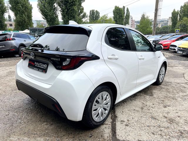 Toyota Yaris 2021 — 3