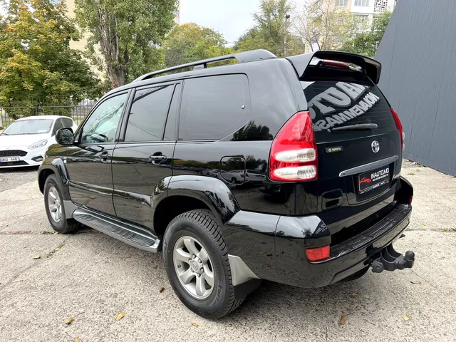 Toyota Land Cruiser Prado 2006 — 2