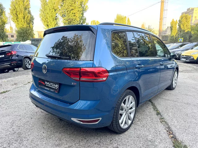 Volkswagen Touran 2017 — 3