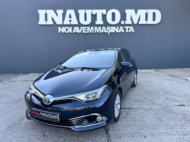 Toyota Auris 2015