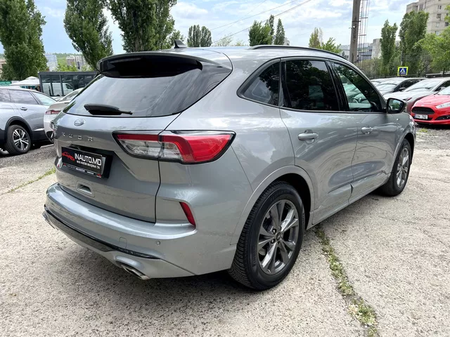Ford Kuga 2022 — 3
