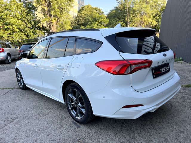 Ford Focus 2019 — 2