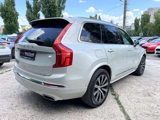 Volvo XC90 2021 — 3