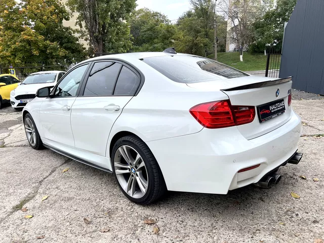BMW 3 Series 2015 — 2
