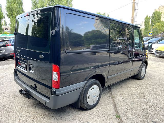 Ford Transit 7 Locuri 2010 — 3
