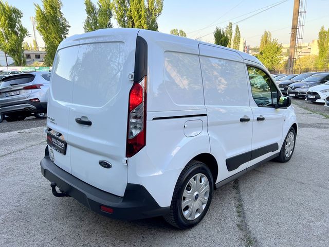 Ford Transit Connect 2018 — 3