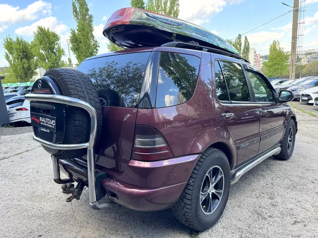 Mercedes M-Class 1997 — 3