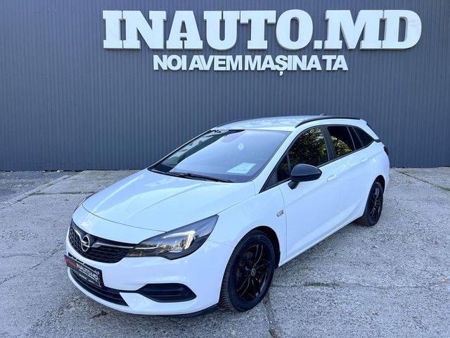 Opel Astra 2021