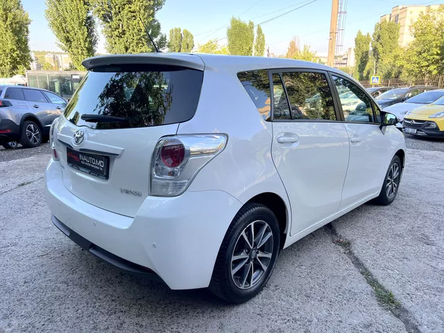 Toyota Verso 2014 — 3