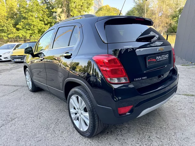 Chevrolet Trax 2019 — 2