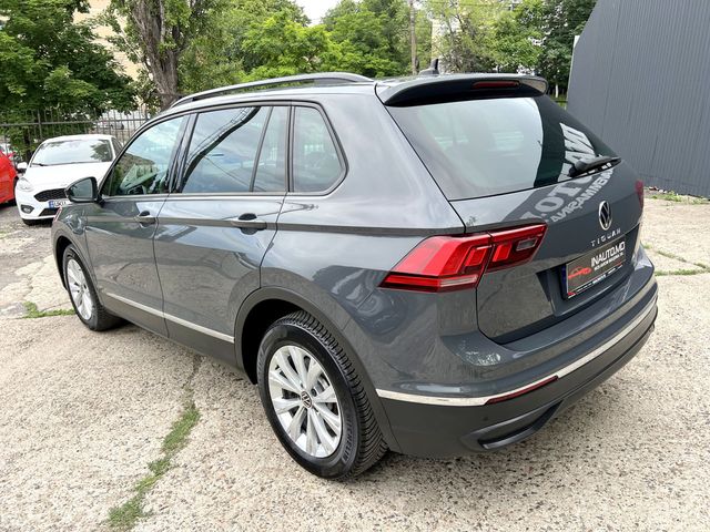 Volkswagen Tiguan 2021 — 2