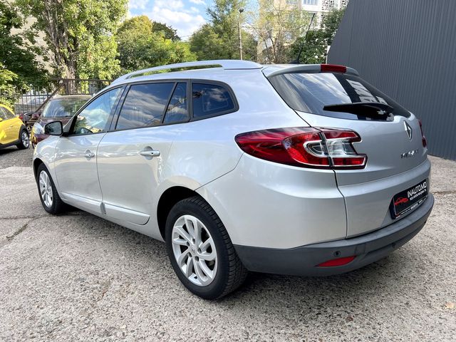 Renault Megane 2014 — 2