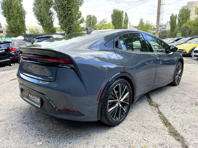 Toyota Prius 2023 — 2