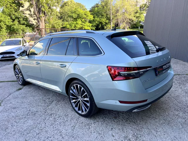 Skoda Superb 2022 — 2