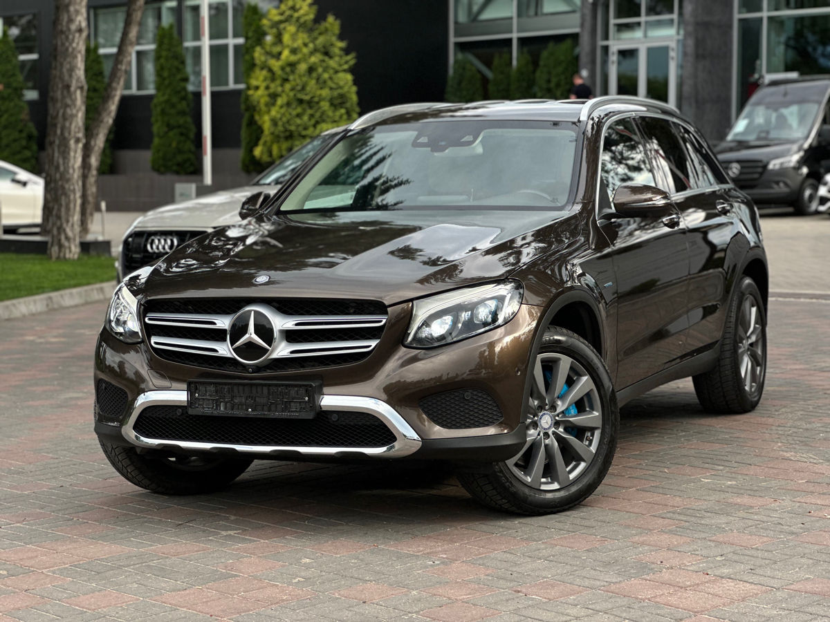 Mercedes GLC