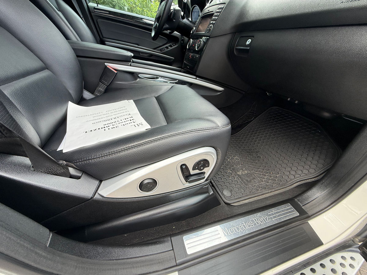 Mercedes M-Class