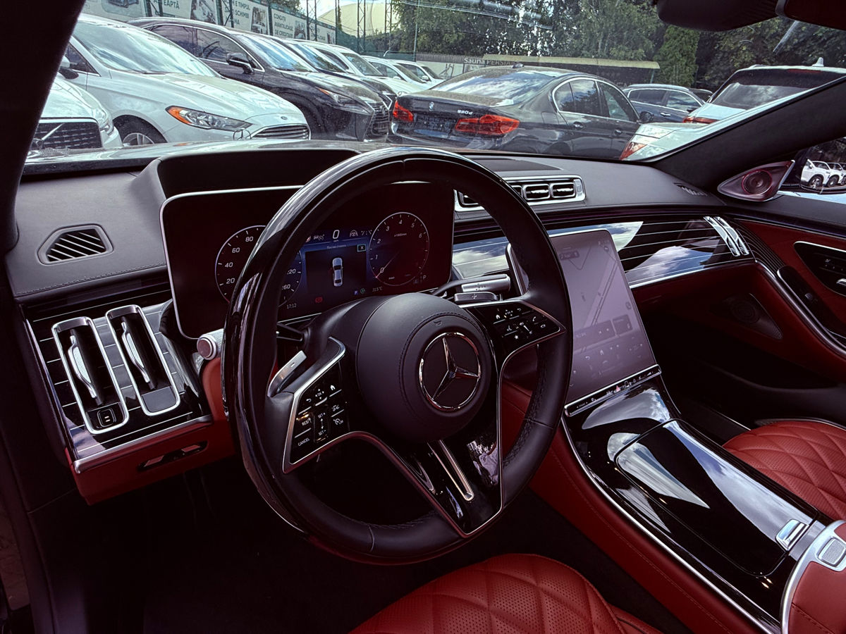 Mercedes S-Class