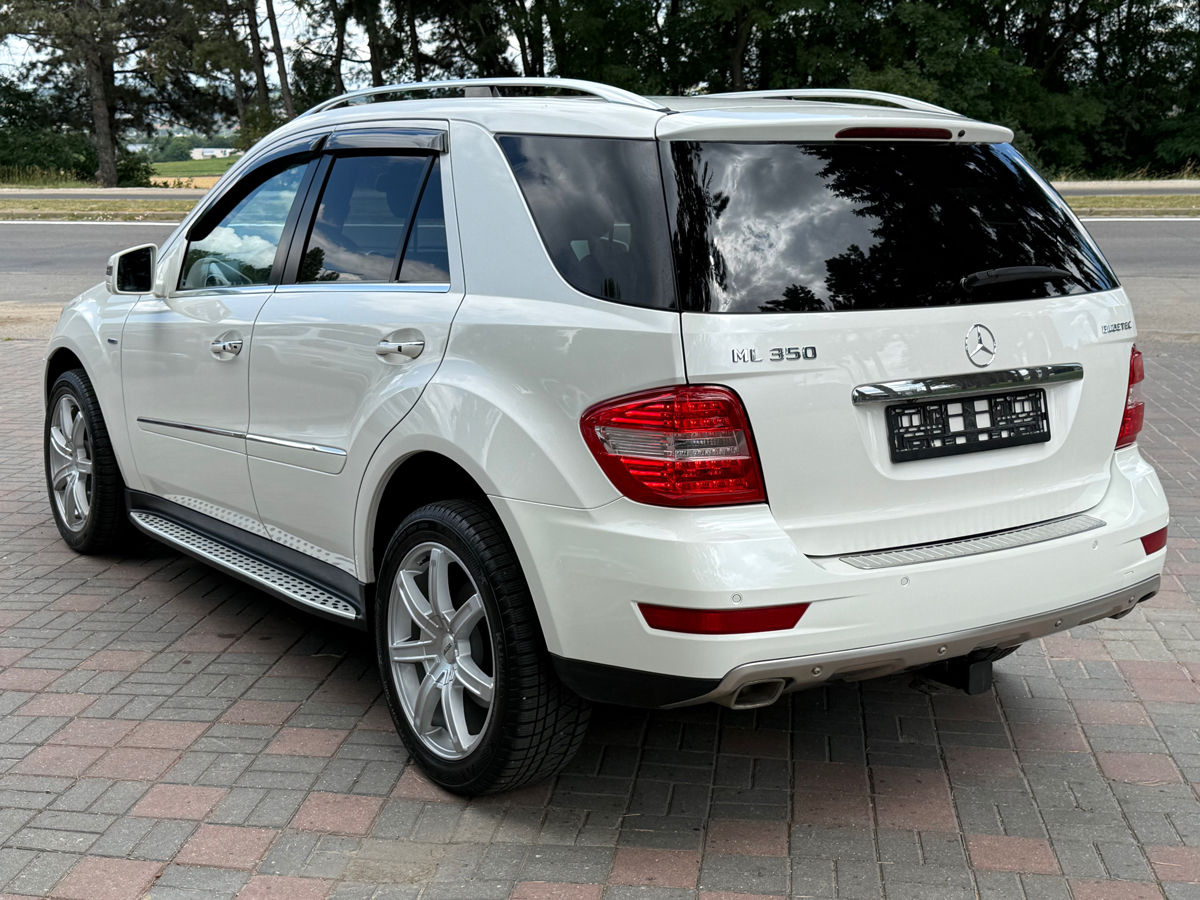 Mercedes M-Class