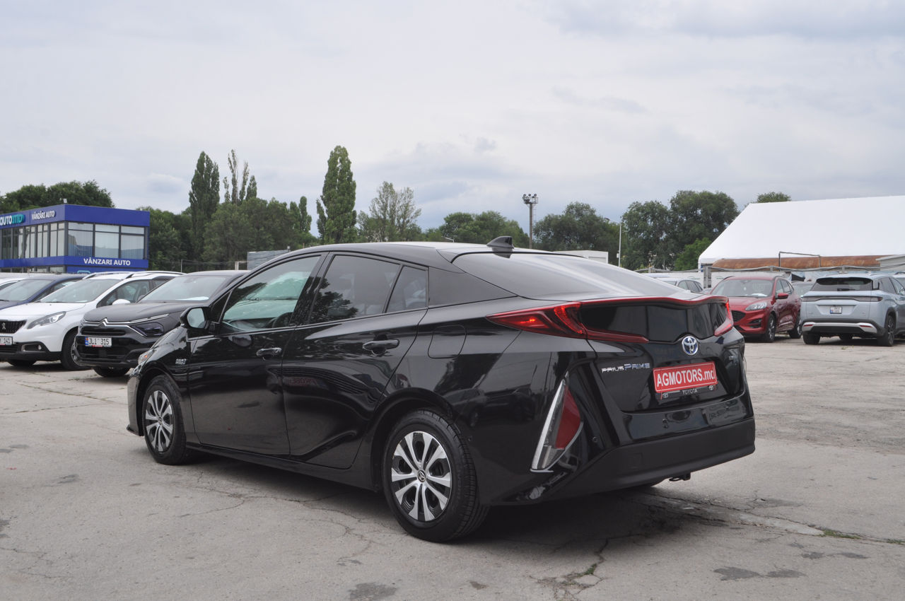 Toyota Prius Prime
