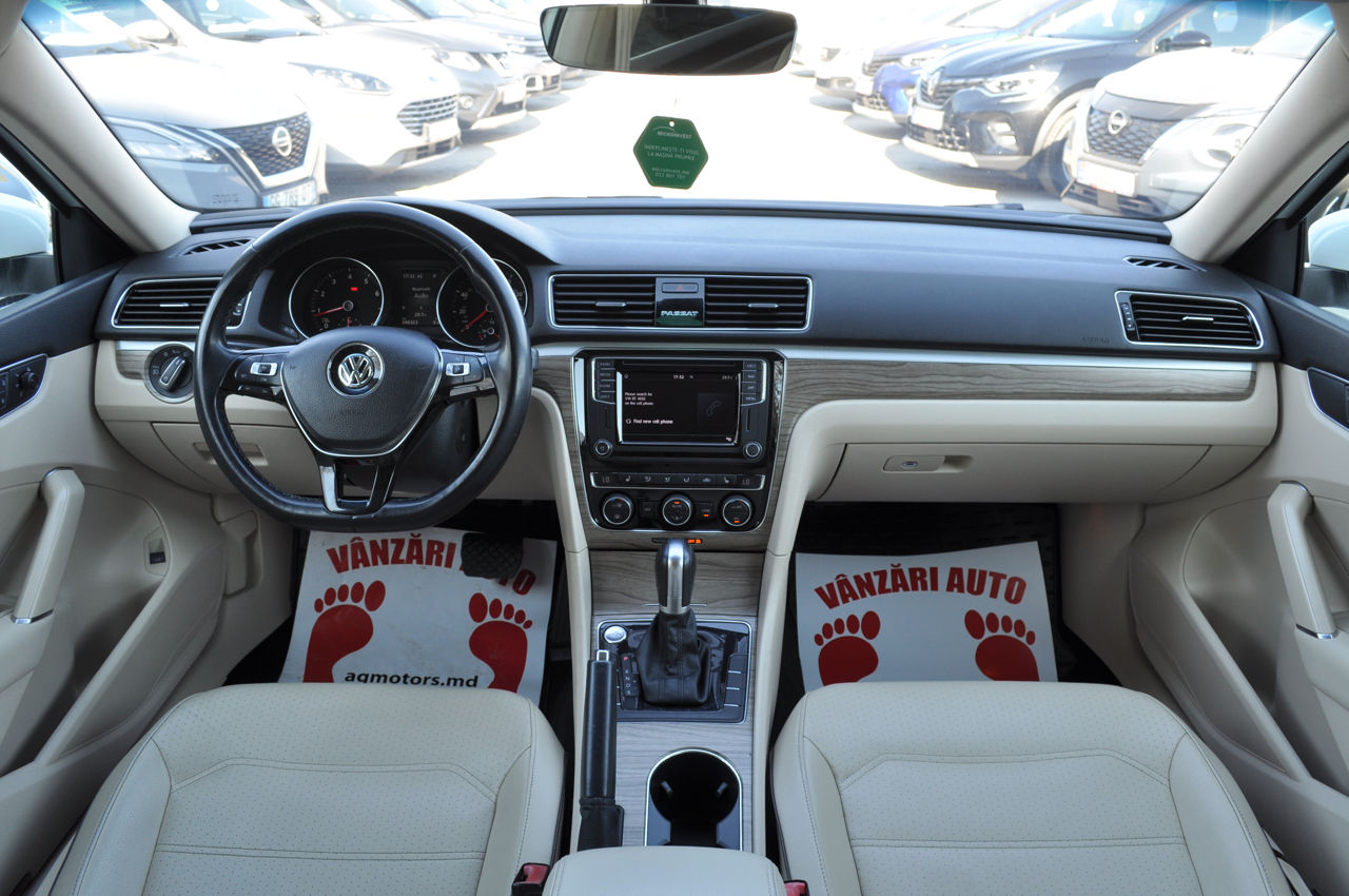 Volkswagen Passat
