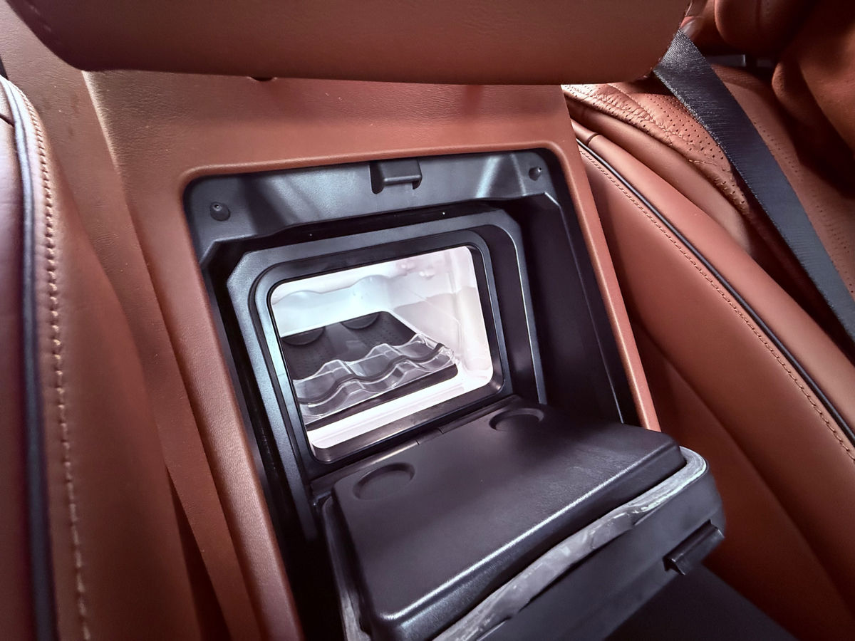 Mercedes S-Class