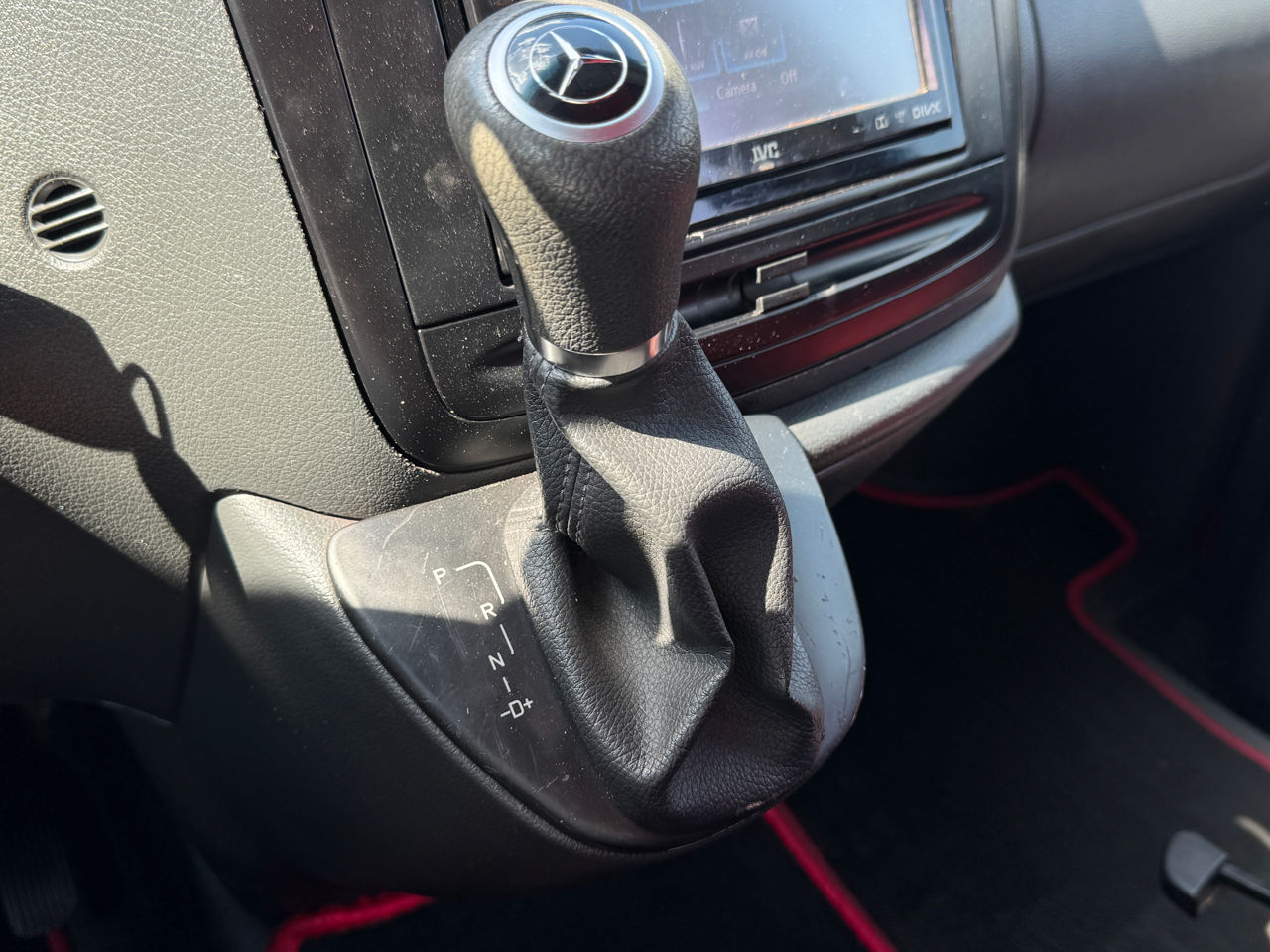 Mercedes Vito
