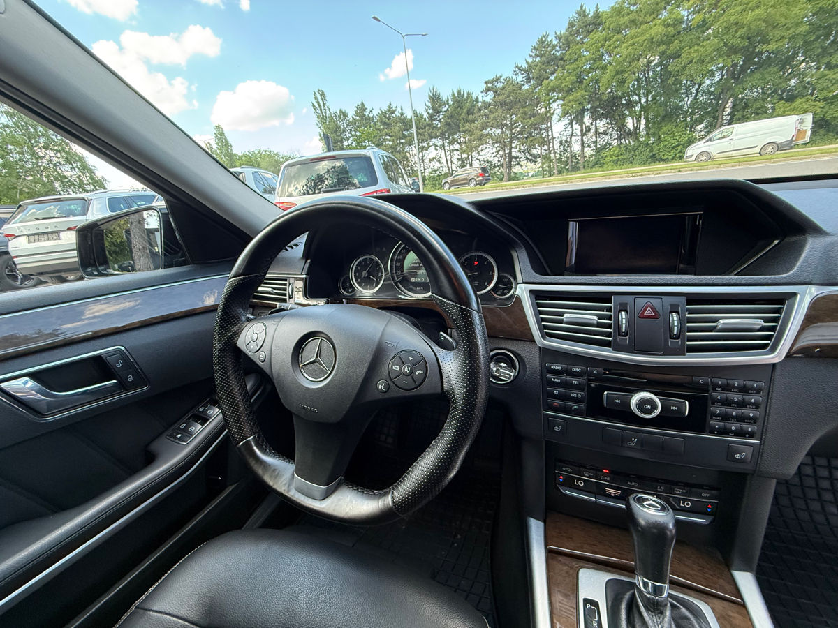 Mercedes E-Class