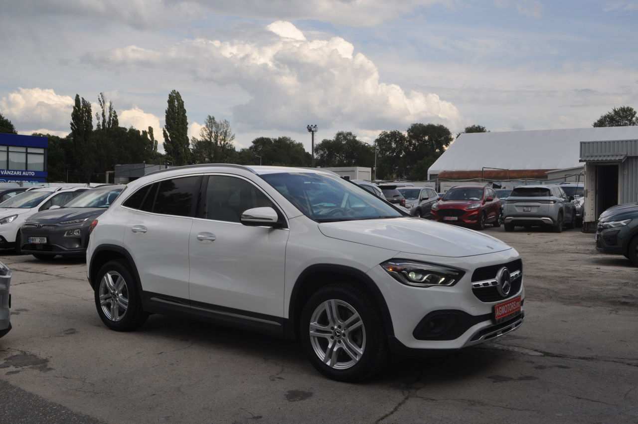 Mercedes GLA
