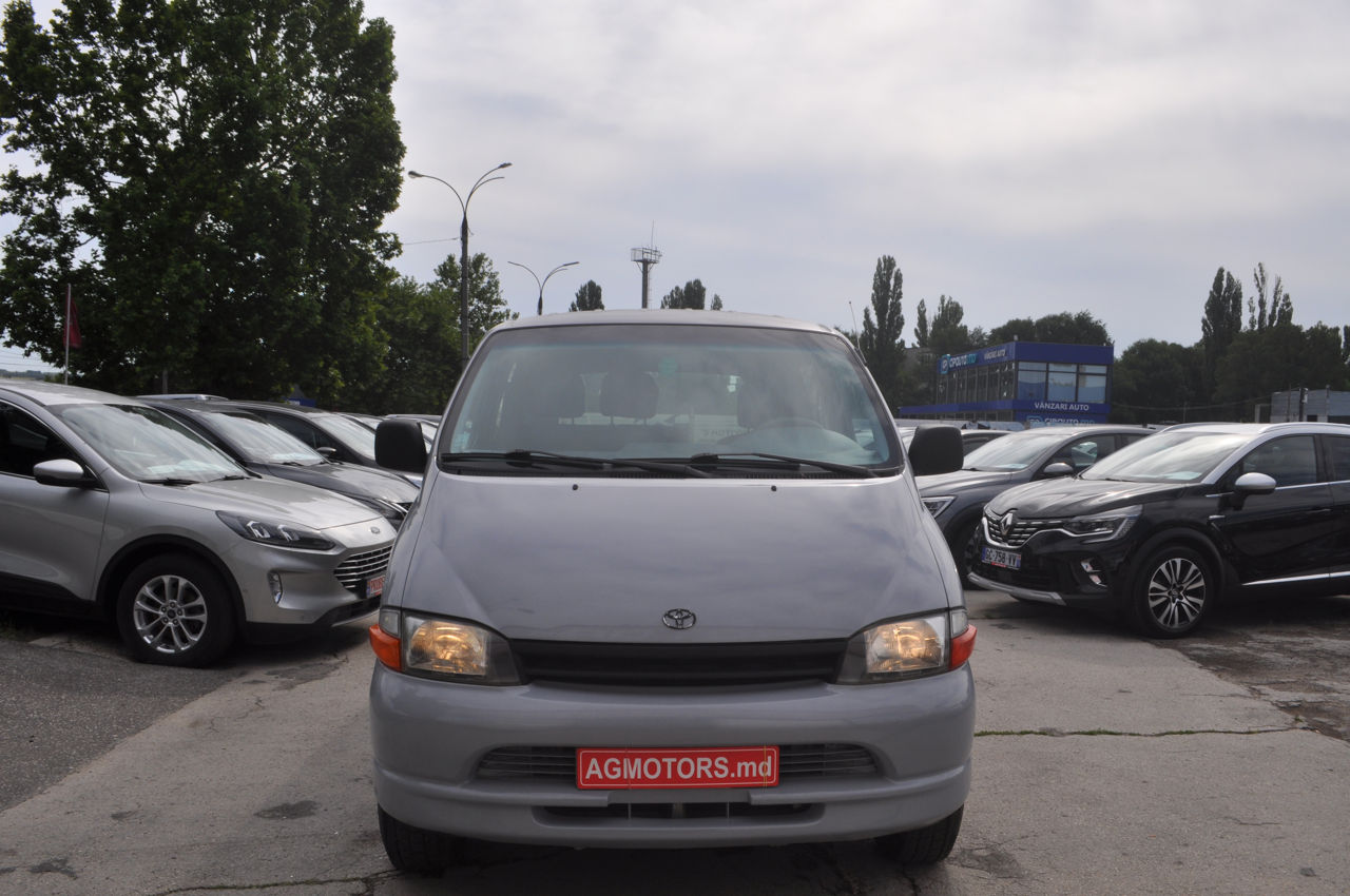 Toyota Hiace