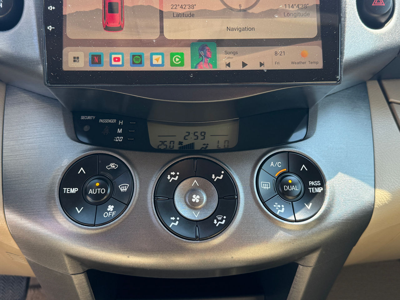 Toyota Rav 4