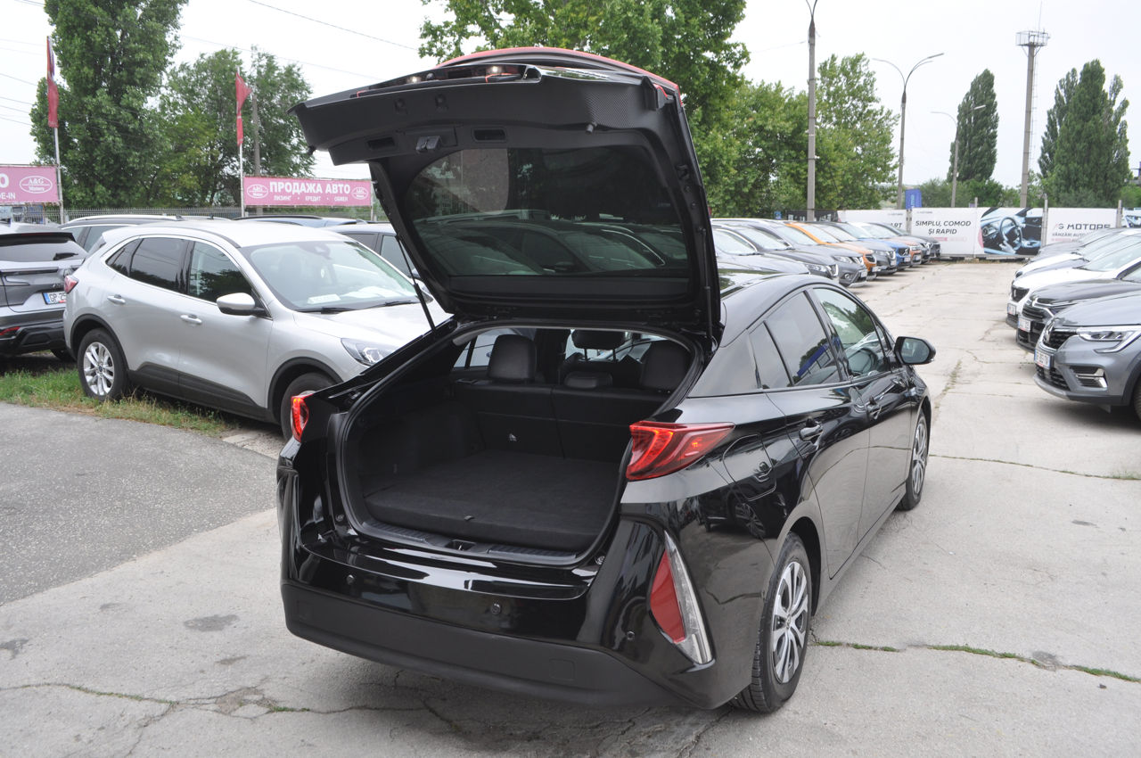Toyota Prius Prime