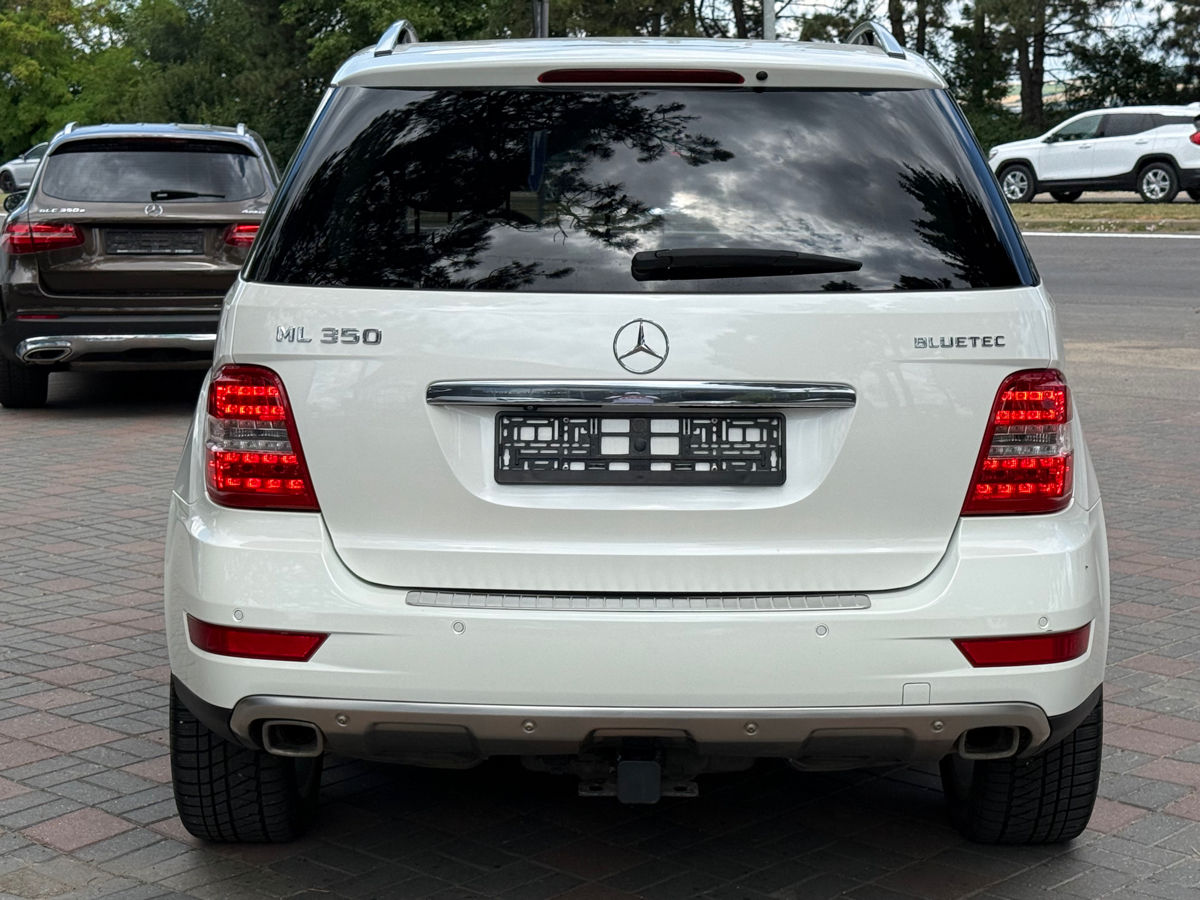 Mercedes M-Class