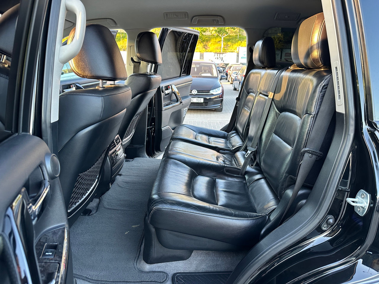Toyota Land Cruiser an. 2013 cu rulaj 209587 km, Diesel, 37499 €