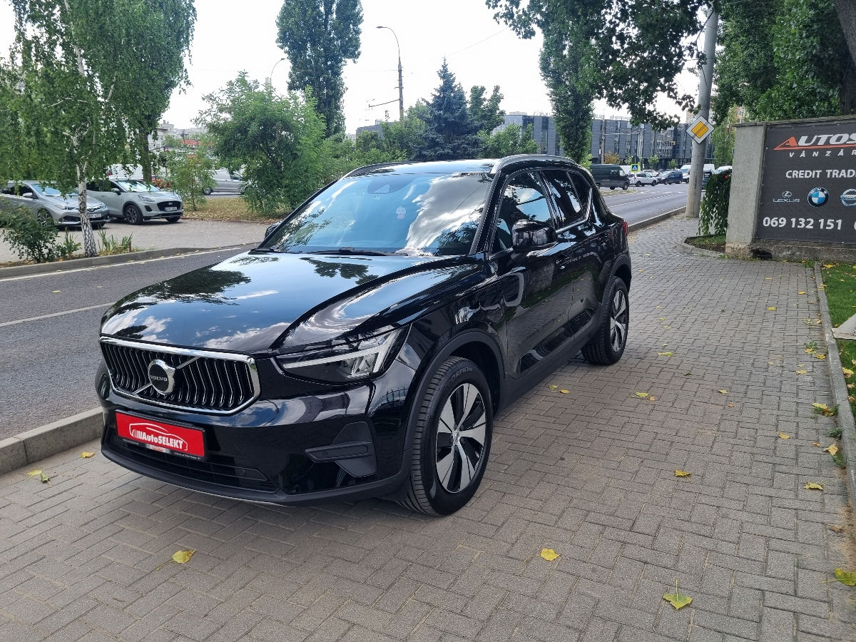 Volvo XC40 2023