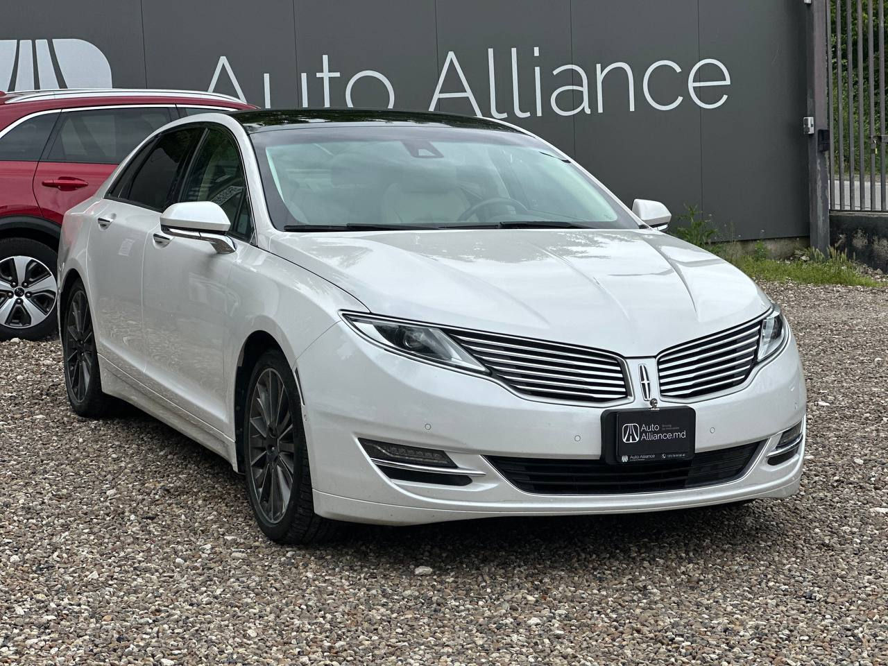 Lincoln MKZ фото 2