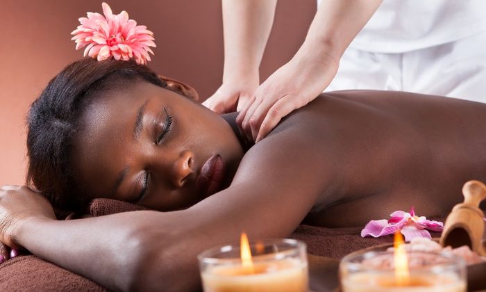 Ebony Alte Wald Massage