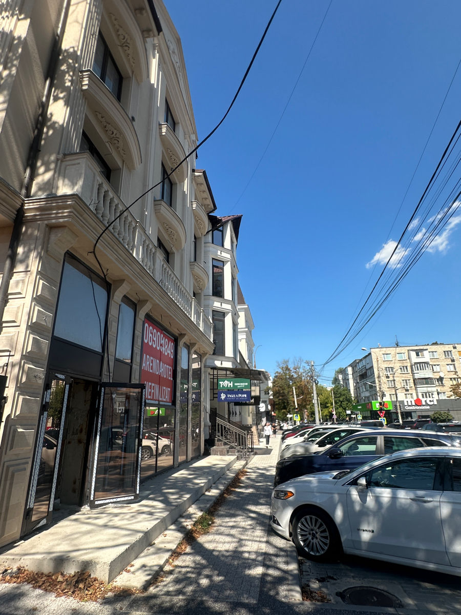 Arenda cladire 1025 m2 / Аренда здания - 1025 кв.м.  foto 4