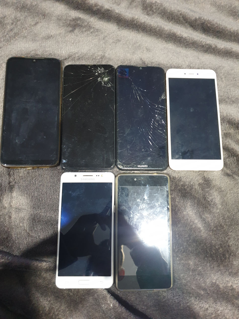 Telefoane