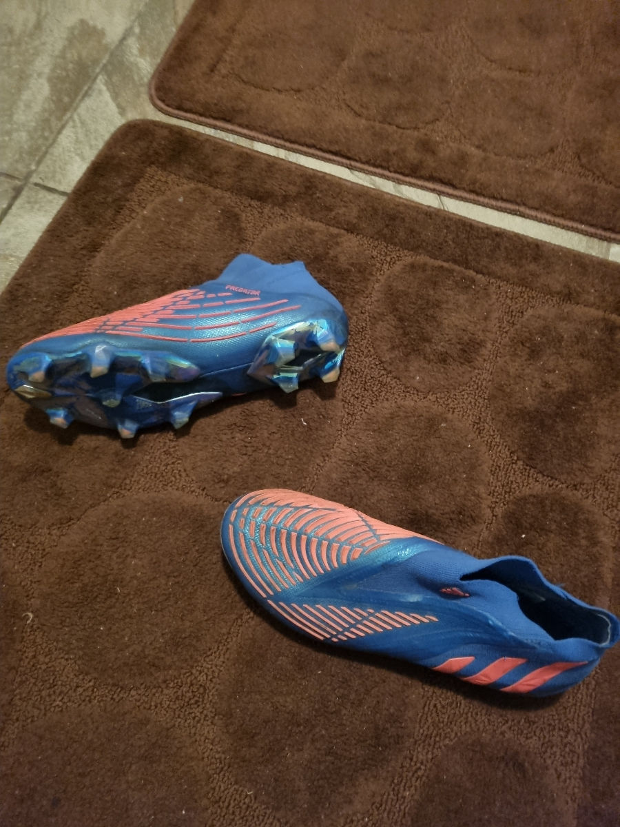 Ghete fotbal Adidas Predator Edge+ originale – mărime 42, stare foarte bună! foto 0
