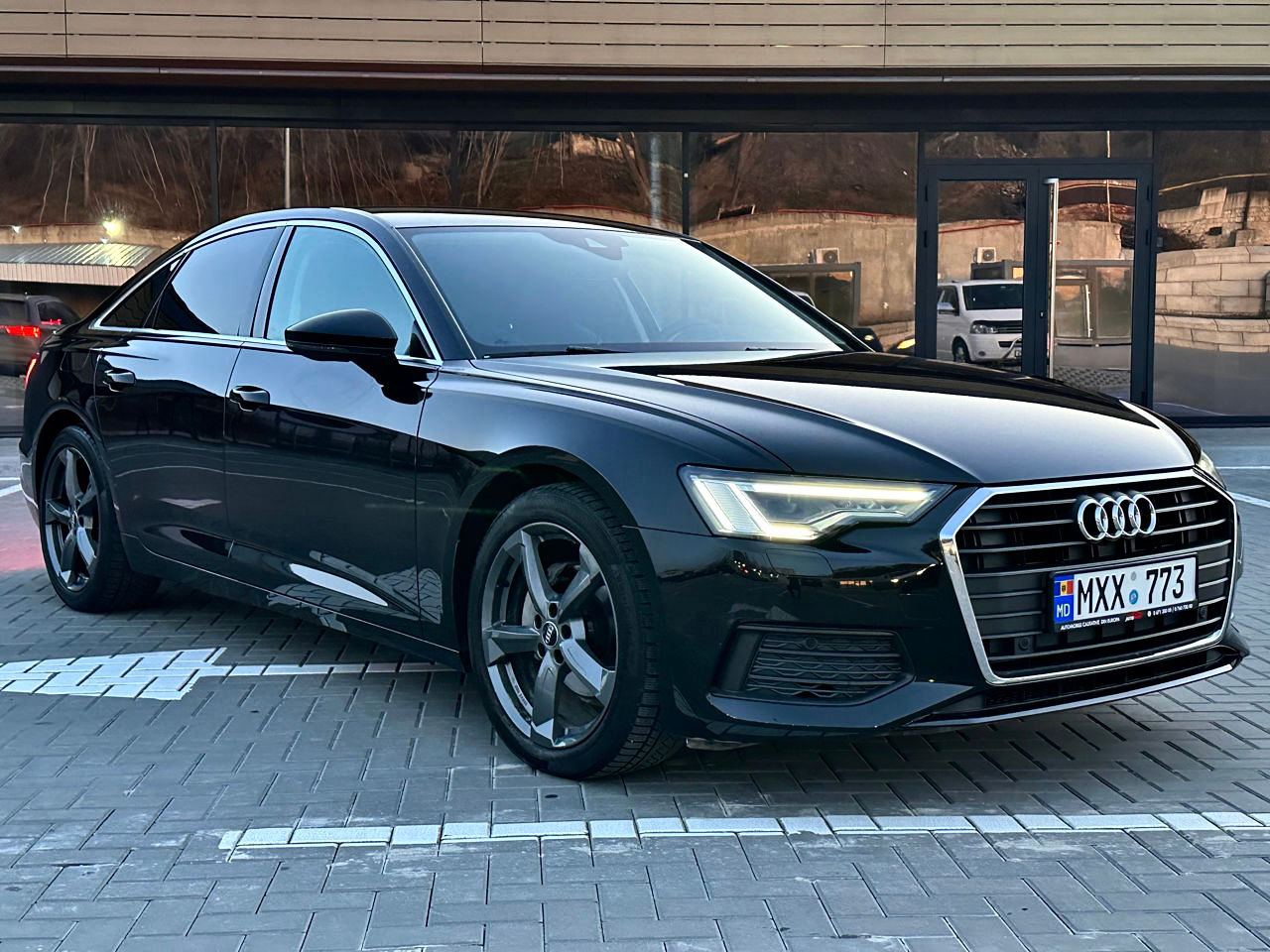 Audi A6 foto 2