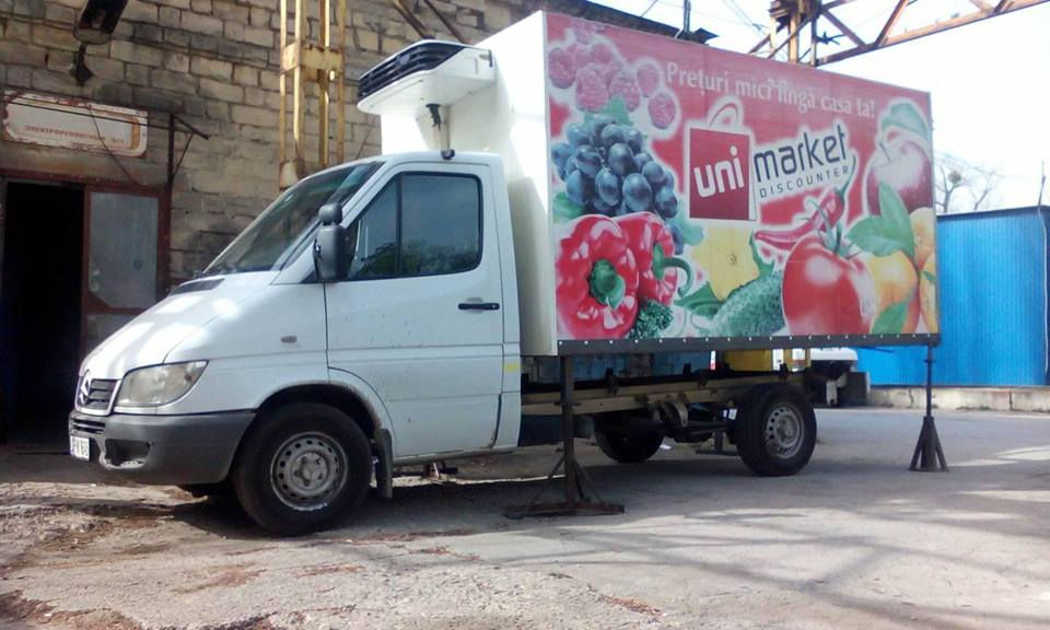 Ремонт грузовых Atego авто,бусов  Sprinter любой сложности фото 2